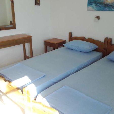 Nikos Apartments Lefkos  エクステリア 写真