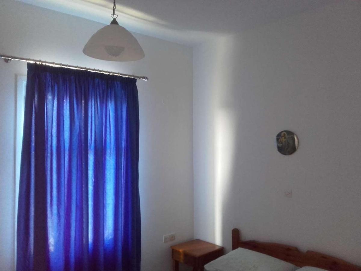 Nikos Apartments Lefkos  エクステリア 写真