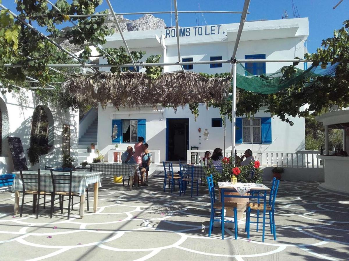 Nikos Apartments Lefkos  エクステリア 写真
